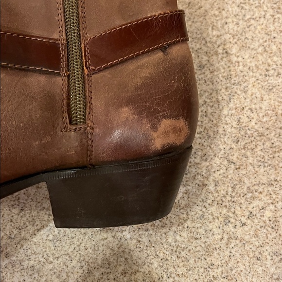 Unique western flair Florsheim boots made in Brazil brown sz7.5 Cracks Worn READ - Picture 7 of 12
